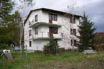 Pologne Privát Czaszyn, Extérieur